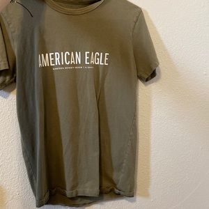 american eagle forest green t shirt